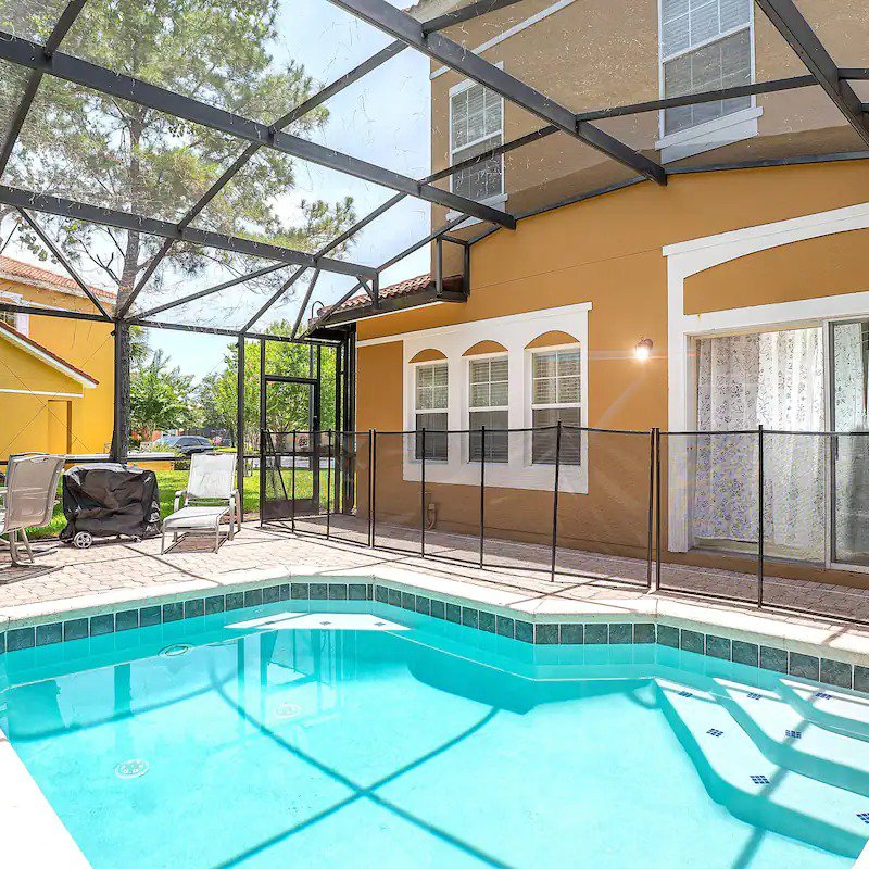 Cozy 4Bed 3Bath TH Resort Style with Private Pool Close to Disney | Photo 1